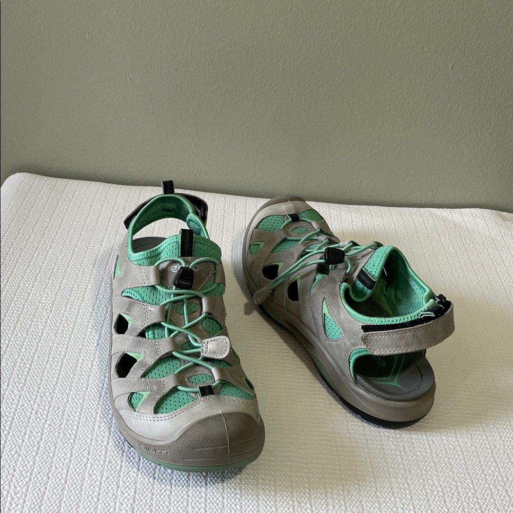 Ecco Mint And Gray Adventure Opened Back Sandals - image 7